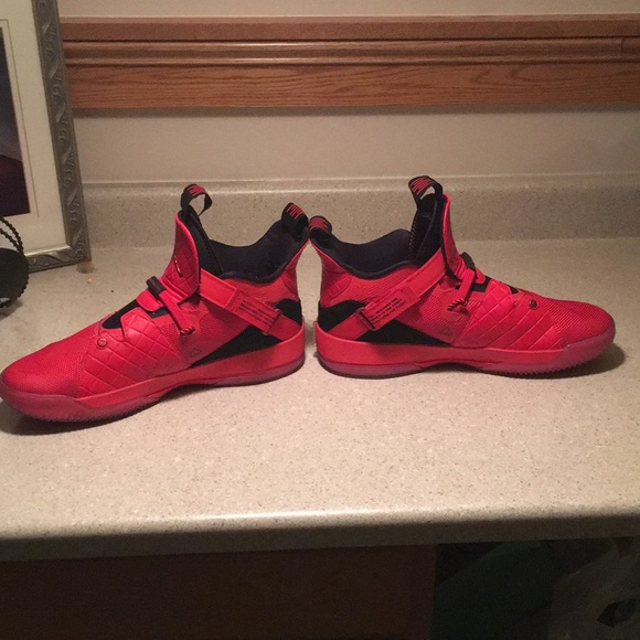 Jordan 33 - Picture 4 of 8